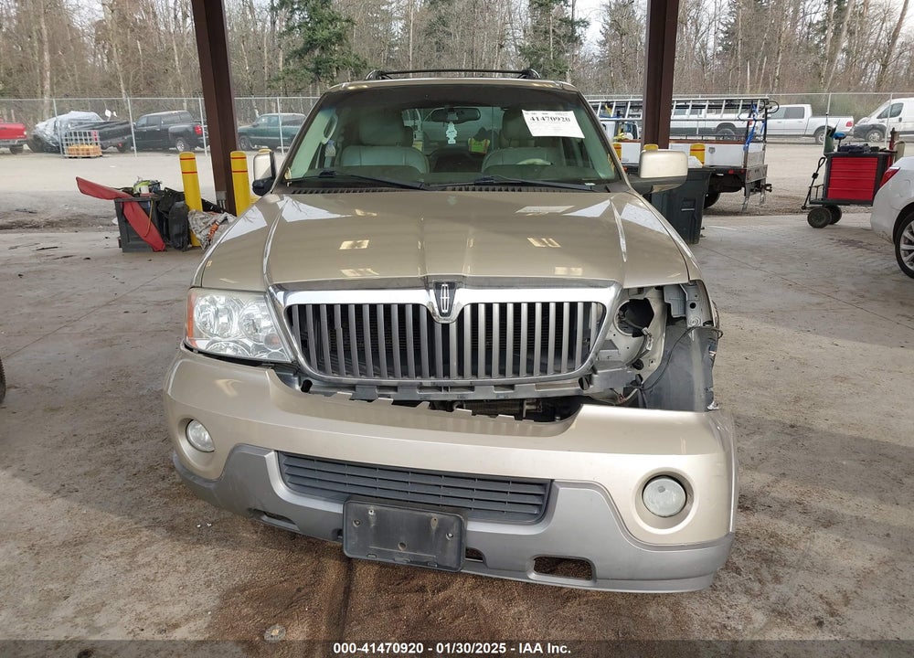 2004 LINCOLN NAVIGATOR VIN: 5LMFU28R34LJ15279