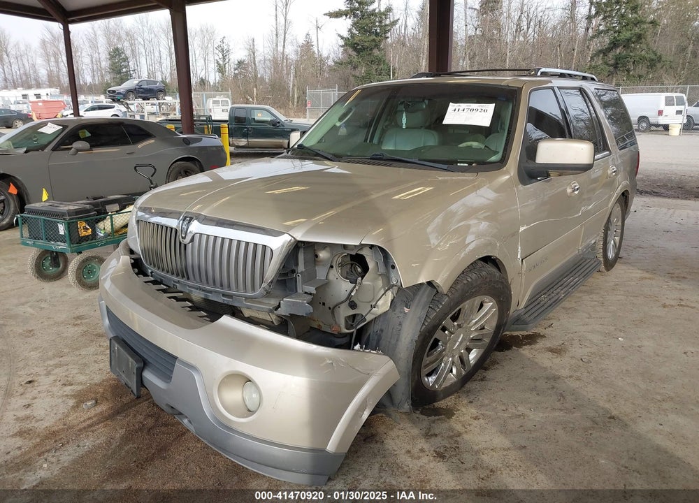 2004 LINCOLN NAVIGATOR VIN: 5LMFU28R34LJ15279