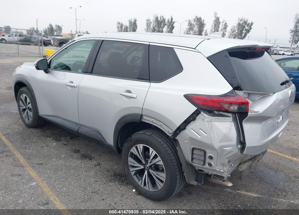 2021 NISSAN ROGUE VIN: 5N1AT3BA5MC720008