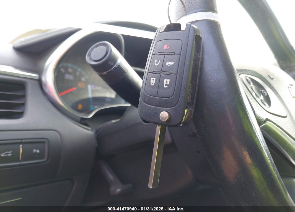 2019 CHEVROLET IMPALA VIN: 2G1105S39K9133544