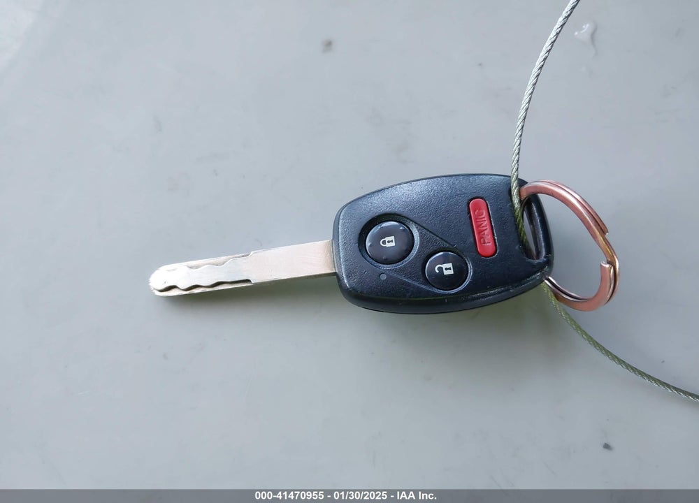 2006 HONDA PILOT LX VIN: 2HKYF18156H527029
