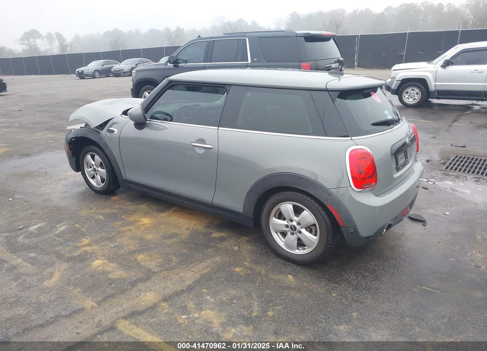 2020 MINI HARDTOP COOPER VIN: WMWXR3C06L2L89489