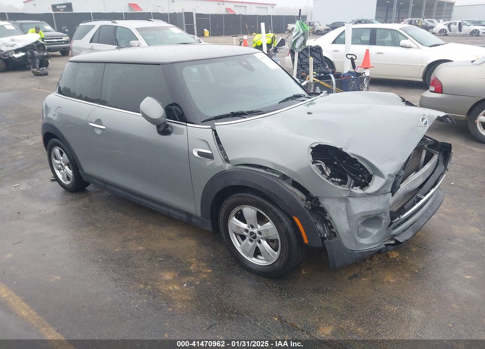 2020 MINI HARDTOP COOPER VIN: WMWXR3C06L2L89489
