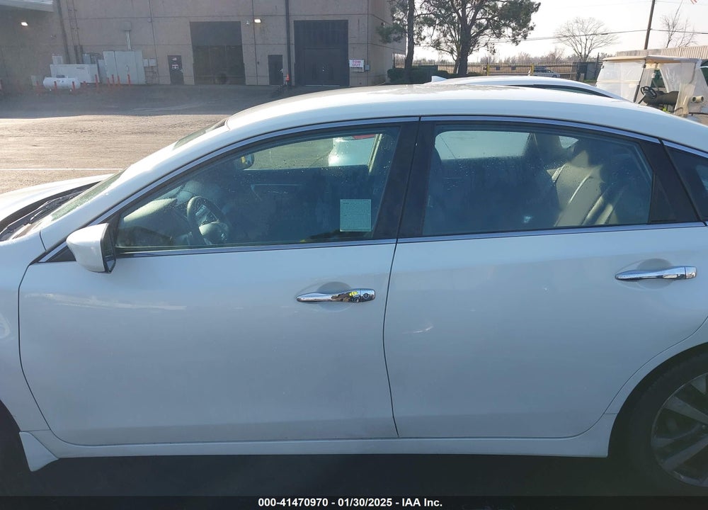 2016 NISSAN ALTIMA VIN: 1N4AL3AP7GC255820
