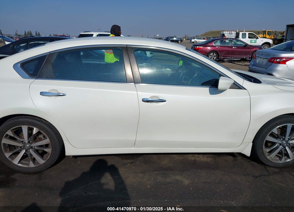 2016 NISSAN ALTIMA VIN: 1N4AL3AP7GC255820