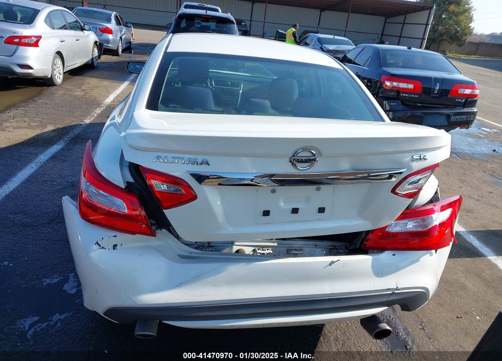 2016 NISSAN ALTIMA VIN: 1N4AL3AP7GC255820