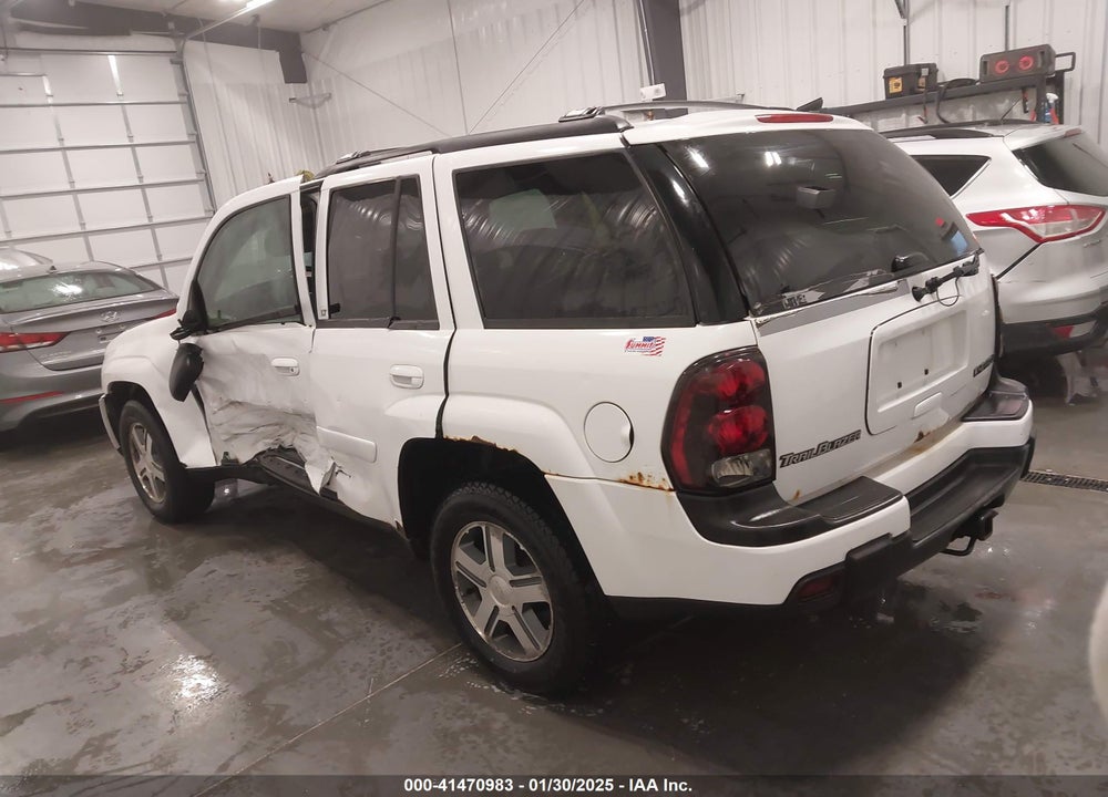 2004 CHEVROLET TRAILBLAZER LT VIN: 1GNDT13S042120443