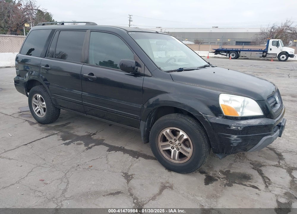 2005 HONDA PILOT EX VIN: 2HKYF18465H531082