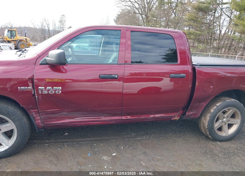 2017 RAM 1500 VIN: 1C6RR7KTXHS815939