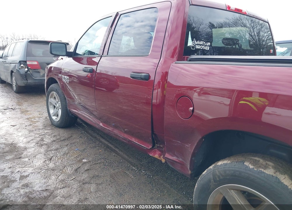 2017 RAM 1500 VIN: 1C6RR7KTXHS815939