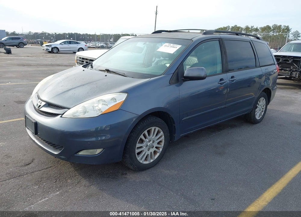 2009 TOYOTA SIENNA XLE VIN: 5TDBK22C79S026370
