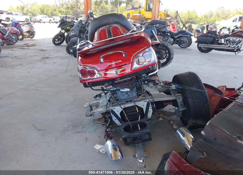 2008 HONDA GL1800 VIN: 1HFSC47LX8A705195