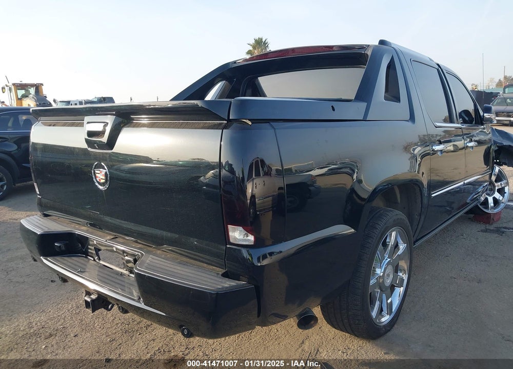 2011 CADILLAC ESCALADE EXT PREMIUM VIN: 3GYT4NEF0BG305633