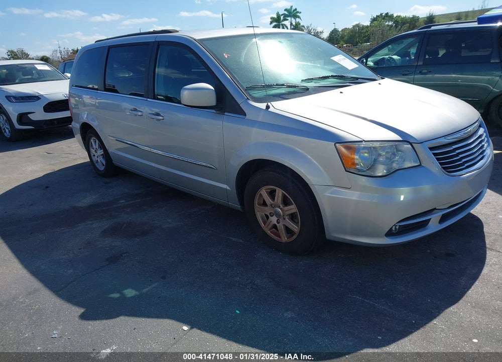 2011 CHRYSLER TOWN & COUNTRY TOURING VIN: 2A4RR5DG6BR665473