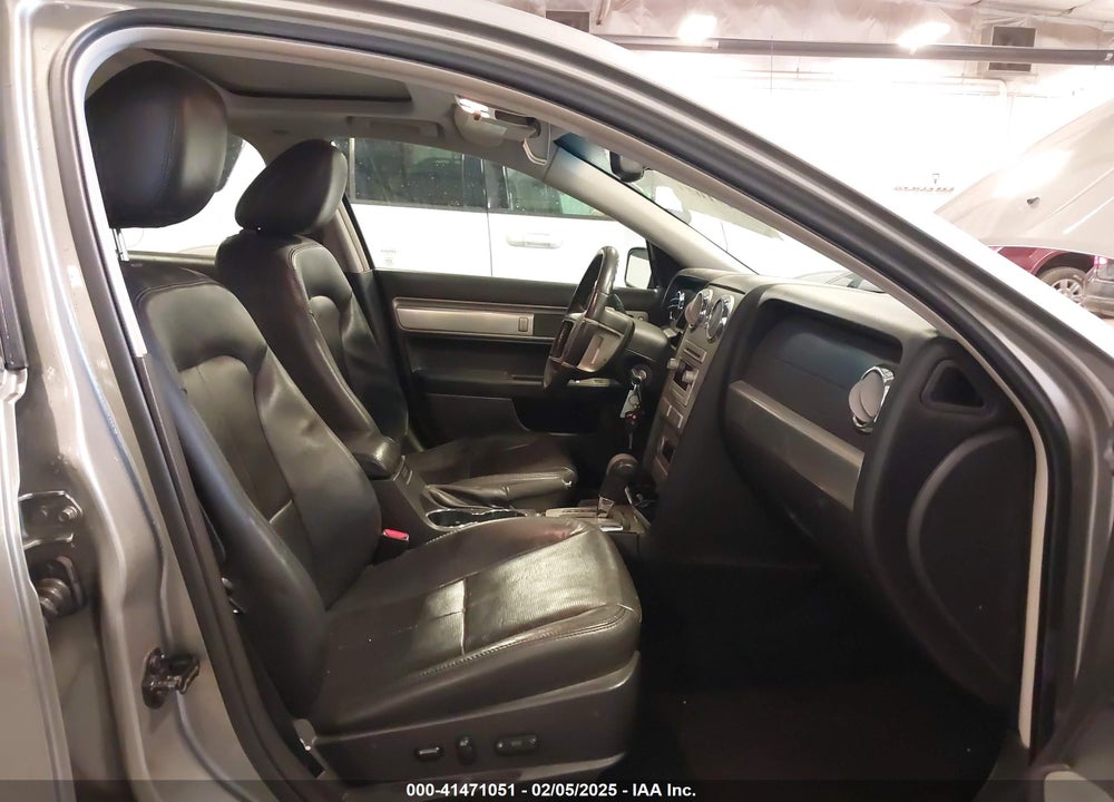 2009 LINCOLN MKZ VIN: 3LNHM26T49R621920
