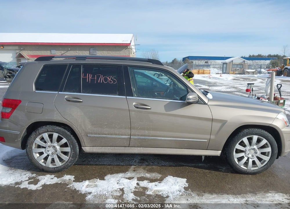 2010 MERCEDES-BENZ GLK 350 4MATIC VIN: WDCGG8HB1AF348736