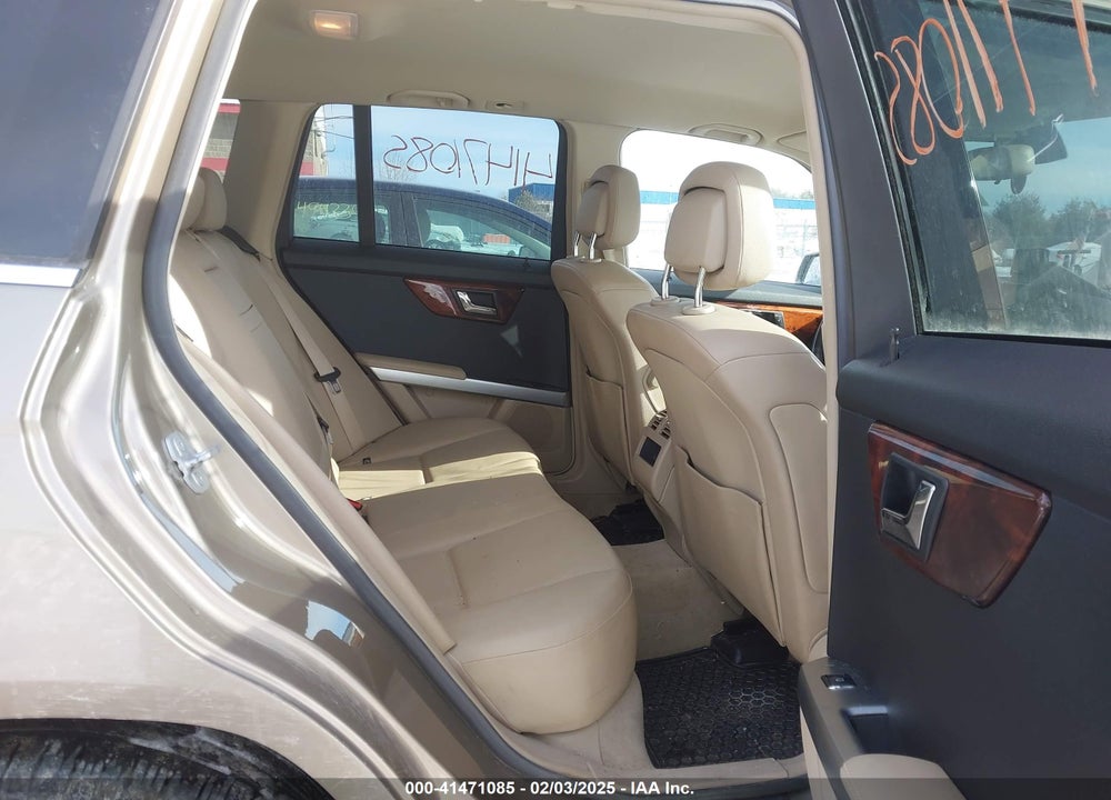 2010 MERCEDES-BENZ GLK 350 4MATIC VIN: WDCGG8HB1AF348736