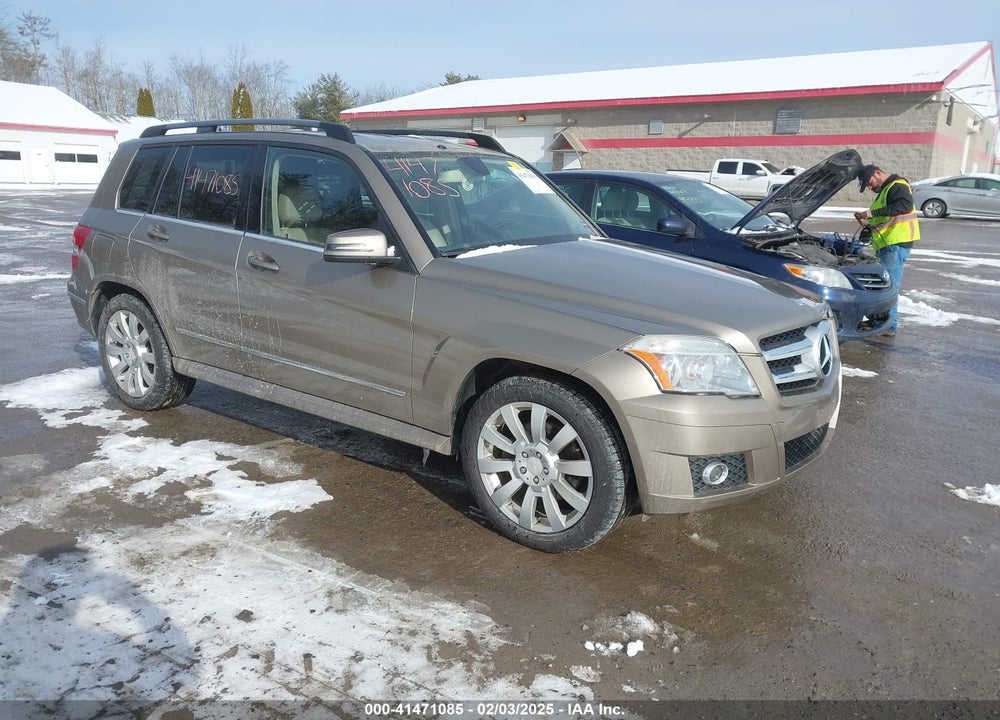 2010 MERCEDES-BENZ GLK 350 4MATIC VIN: WDCGG8HB1AF348736