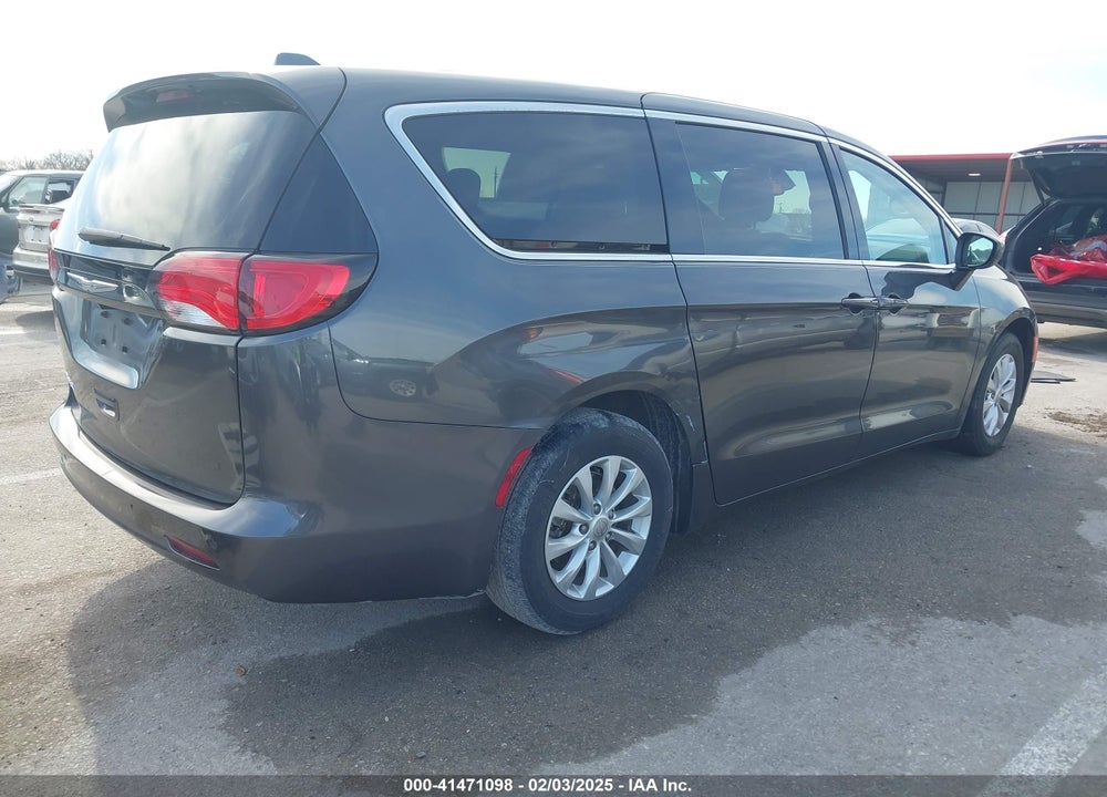 2017 CHRYSLER PACIFICA TOURING VIN: 2C4RC1DG1HR521631
