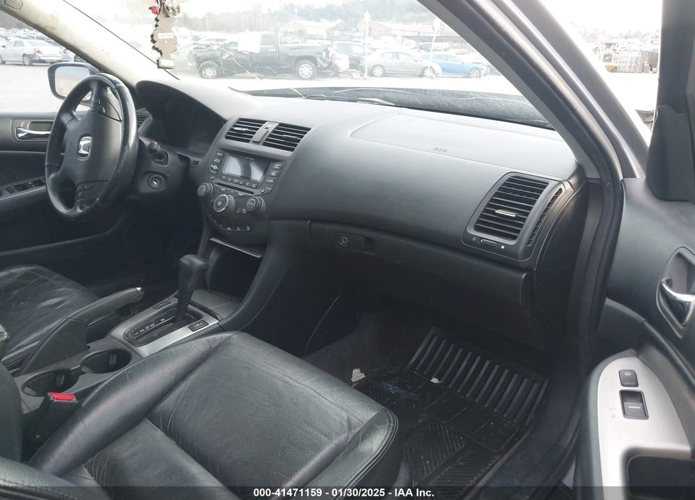 2004 HONDA ACCORD 3.0 EX VIN: 1HGCM66554A040955