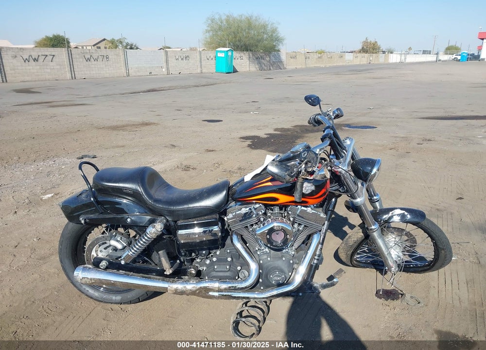 2013 HARLEY-DAVIDSON FXDWG DYNA WIDE GLIDE VIN: 1HD1GPM19DC311523