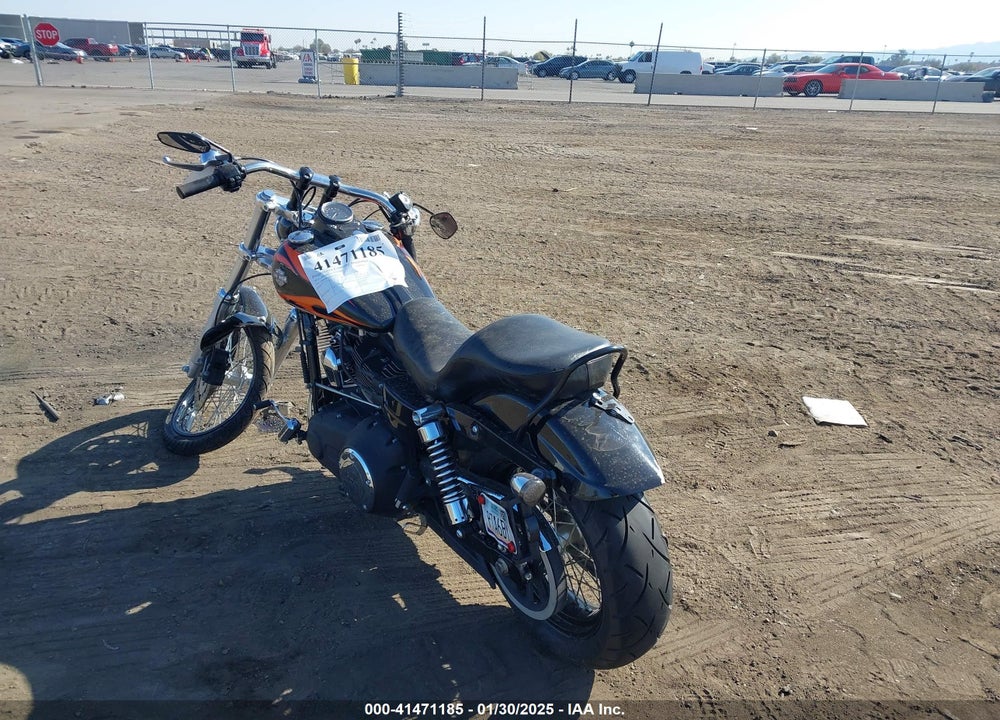 2013 HARLEY-DAVIDSON FXDWG DYNA WIDE GLIDE VIN: 1HD1GPM19DC311523