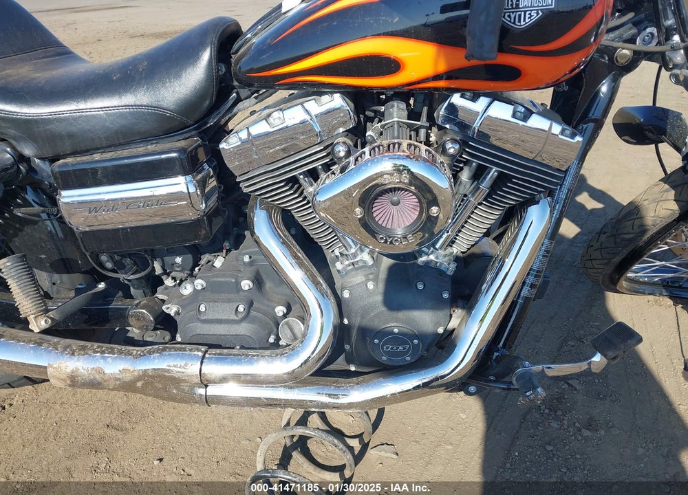2013 HARLEY-DAVIDSON FXDWG DYNA WIDE GLIDE VIN: 1HD1GPM19DC311523