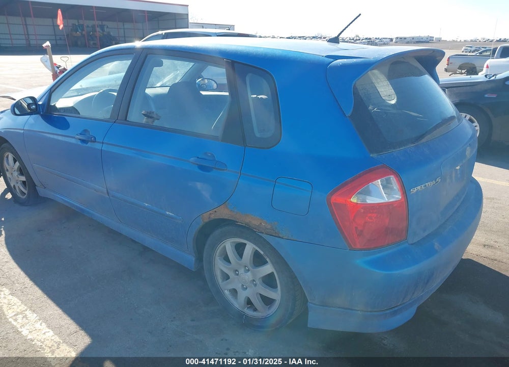 2006 KIA SPECTRA5 VIN: KNAFE161565337810