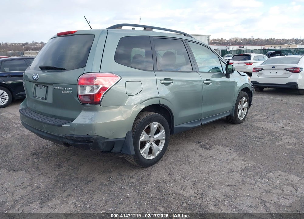 2015 SUBARU FORESTER 2.5I PREMIUM VIN: JF2SJADC2FH480814