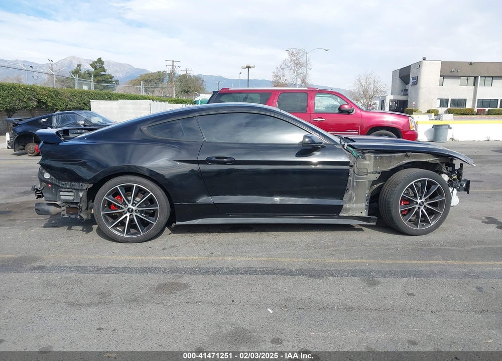 2015 FORD MUSTANG VIN: 1FA6P8THXF5425667