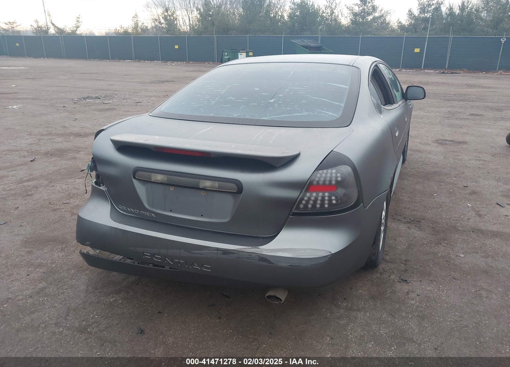 2005 PONTIAC GRAND PRIX VIN: 2G2WP522551165169