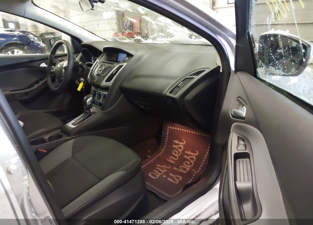 2014 FORD FOCUS SE VIN: 1FADP3F24EL188993