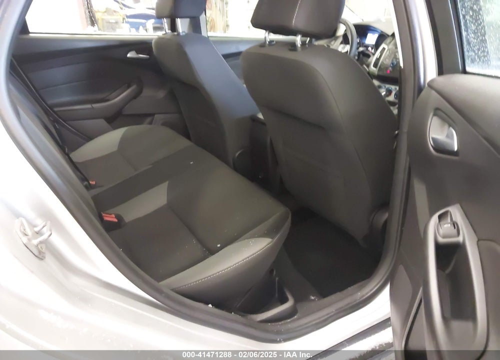 2014 FORD FOCUS SE VIN: 1FADP3F24EL188993