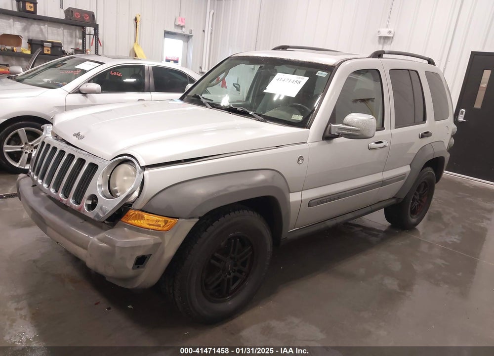 2005 JEEP LIBERTY SPORT VIN: 1J4GL48K55W706804