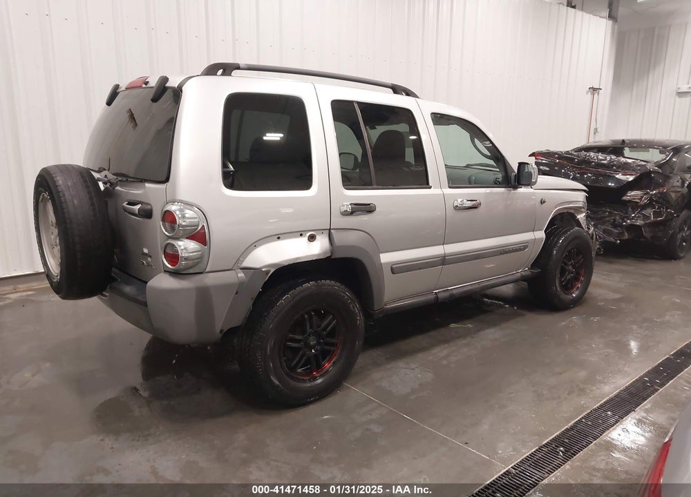 2005 JEEP LIBERTY SPORT VIN: 1J4GL48K55W706804