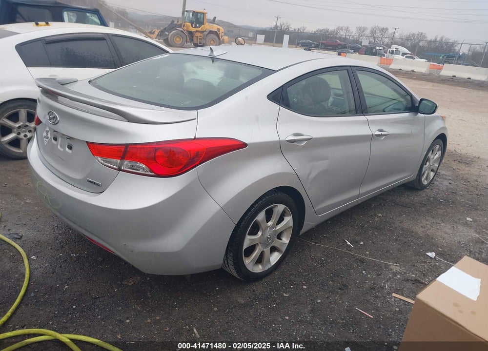 2013 HYUNDAI ELANTRA LIMITED VIN: KMHDH4AEXDU620960