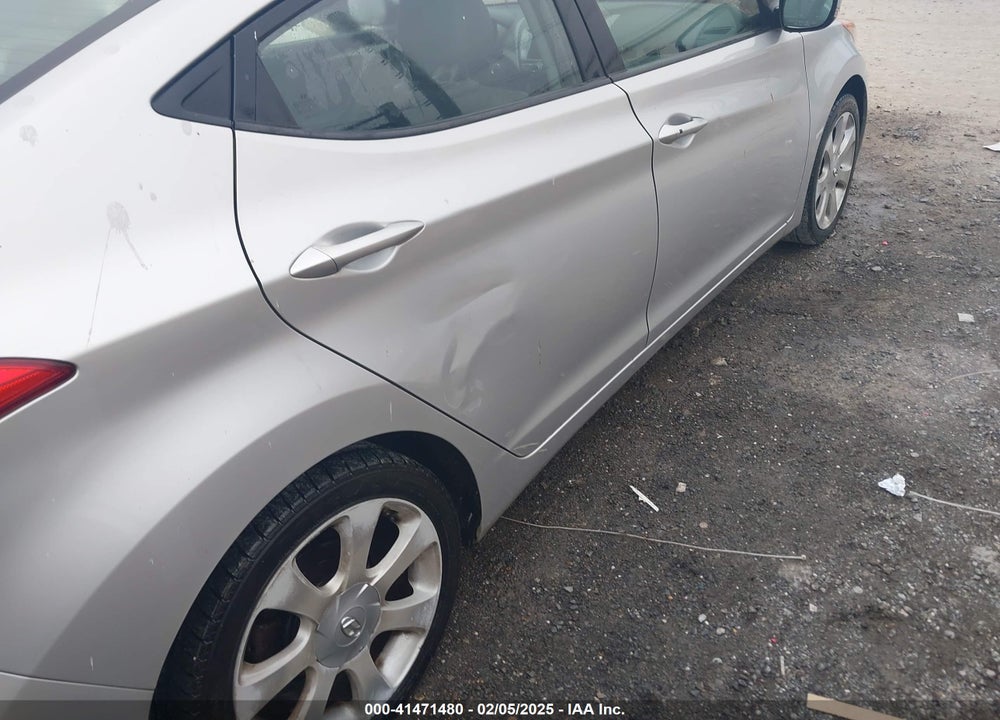 2013 HYUNDAI ELANTRA LIMITED VIN: KMHDH4AEXDU620960