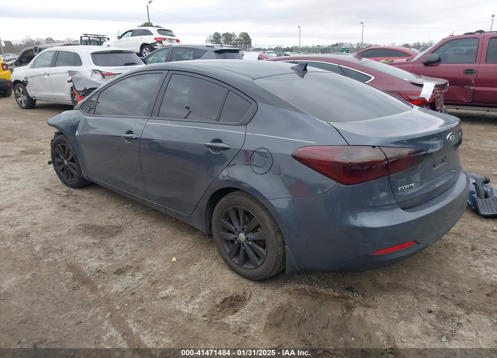 2015 KIA FORTE VIN: KNAFX4A6XF5331869