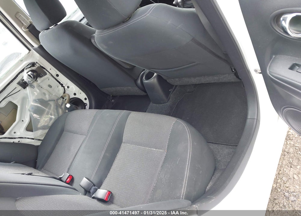 2015 NISSAN VERSA 1.6 SV VIN: 3N1CN7AP2FL950975