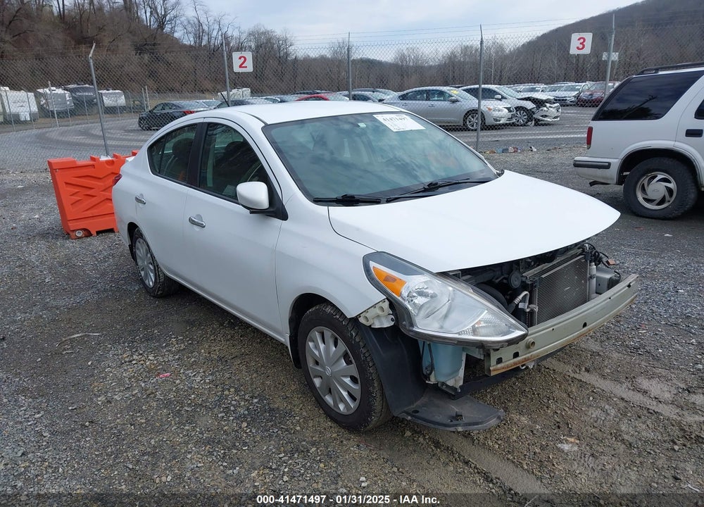 2015 NISSAN VERSA 1.6 SV VIN: 3N1CN7AP2FL950975
