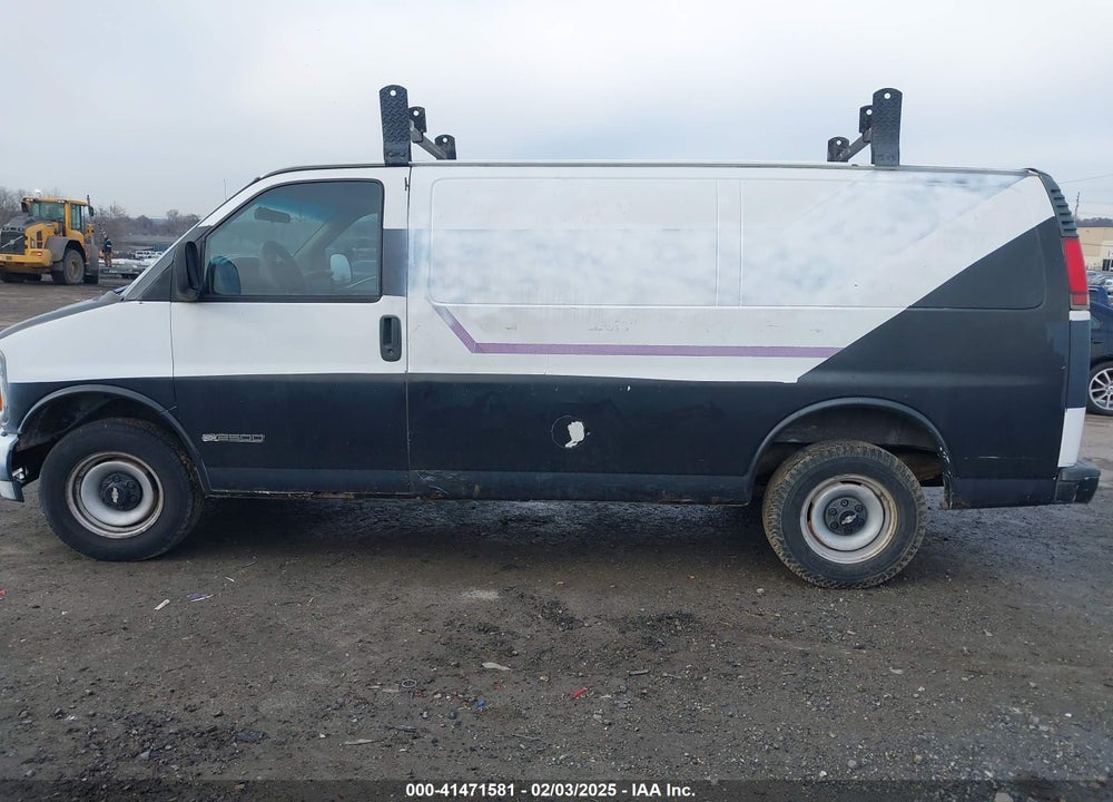 1997 CHEVROLET CHEVY VAN VIN: 1GCFG25W6V1067959