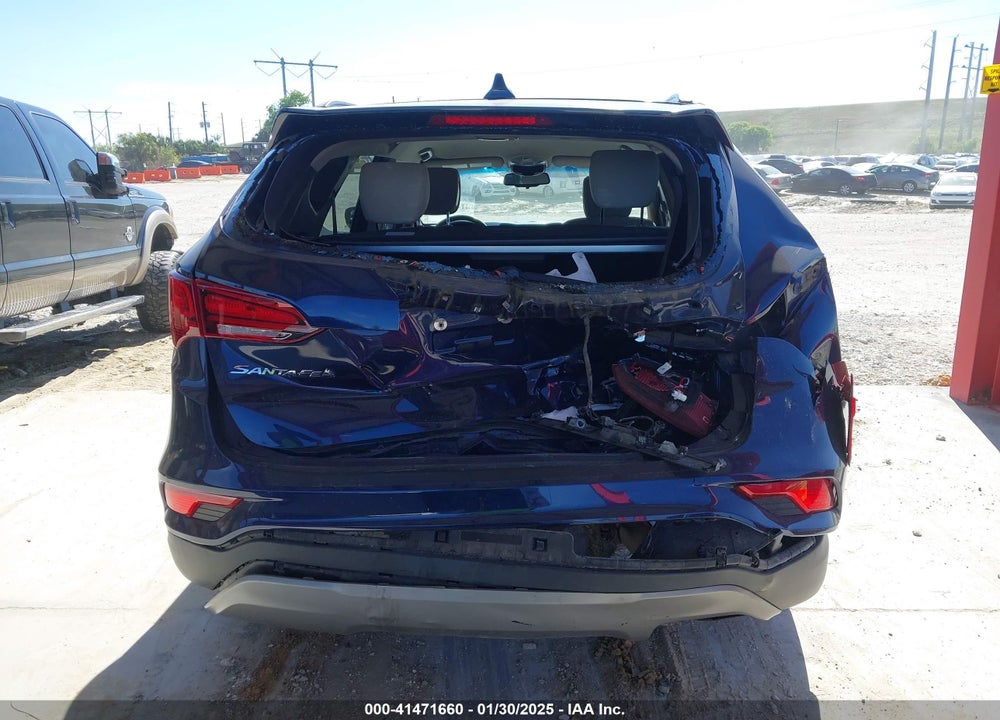 2017 HYUNDAI SANTA FE SPORT 2.4L VIN: 5XYZU3LB7HG468811