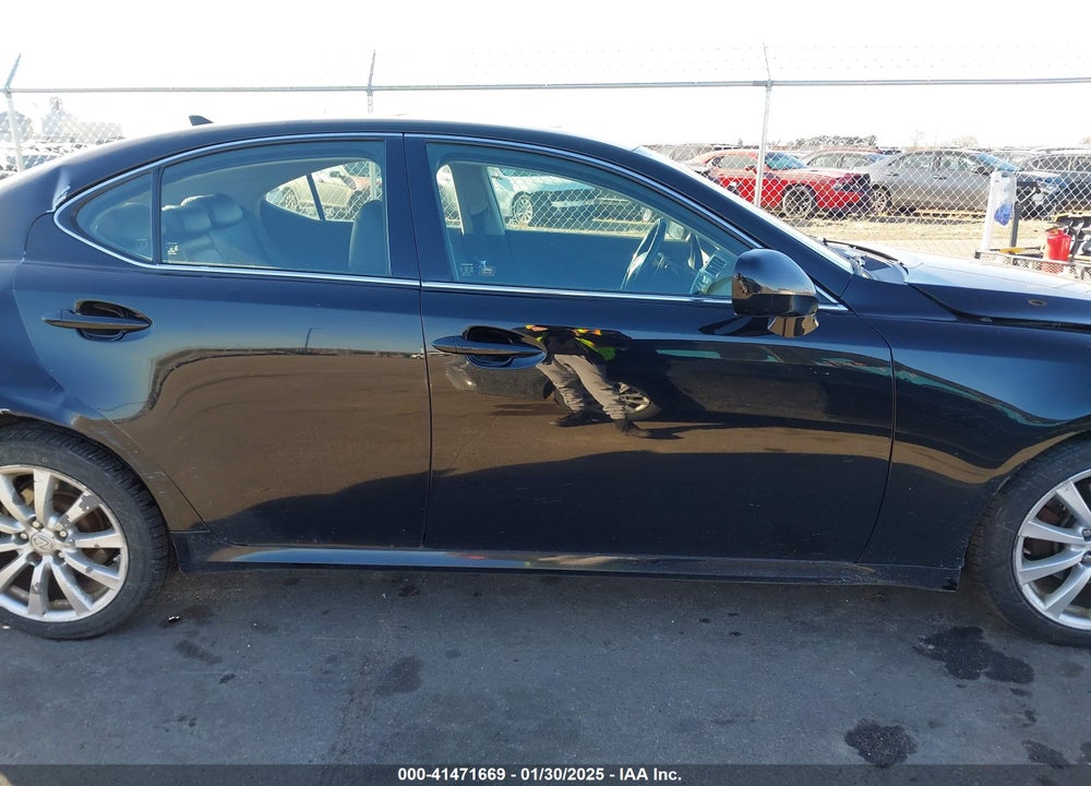 2008 LEXUS IS 250 VIN: JTHCK262382023623
