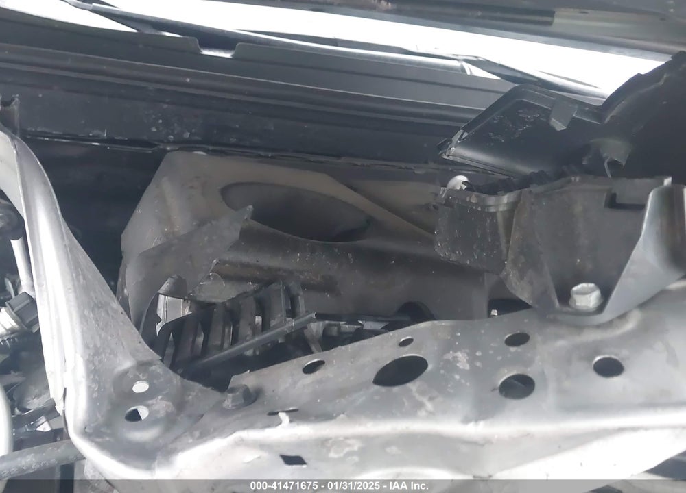 2022 TOYOTA RAV4 VIN: 2T3P1RFV1NC282608