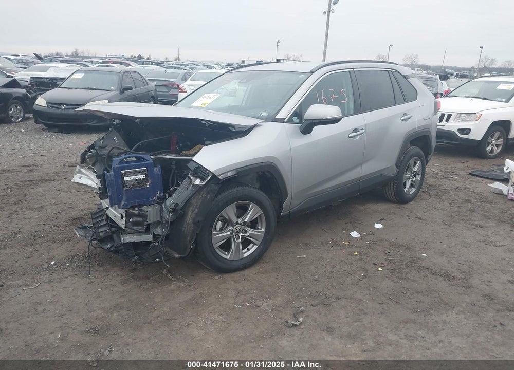 2022 TOYOTA RAV4 VIN: 2T3P1RFV1NC282608