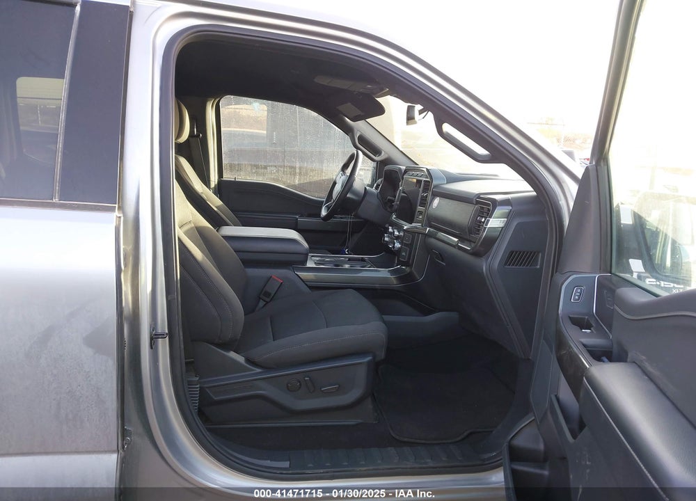 2023 FORD F-150 XLT VIN: 1FTFW1E56PFC07339