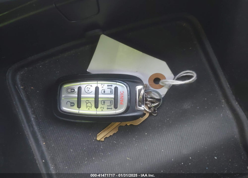 2022 CHRYSLER PACIFICA VIN: 2C4RC1BG0NR165025