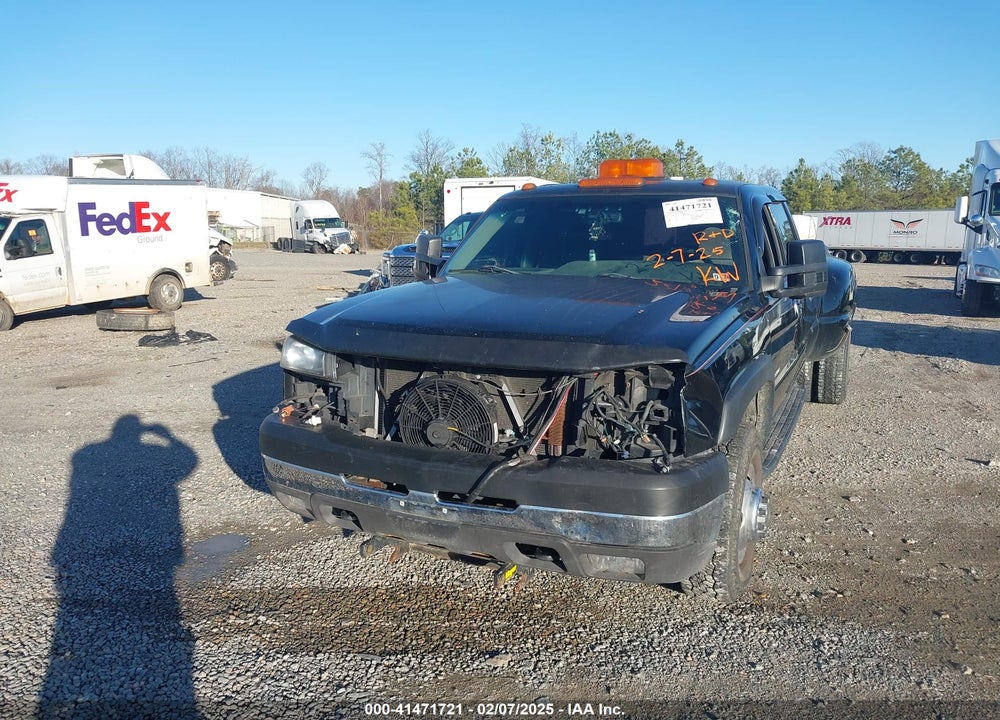 2005 CHEVROLET SILVERADO 3500 LS VIN: 1GCJK33UX5F921970