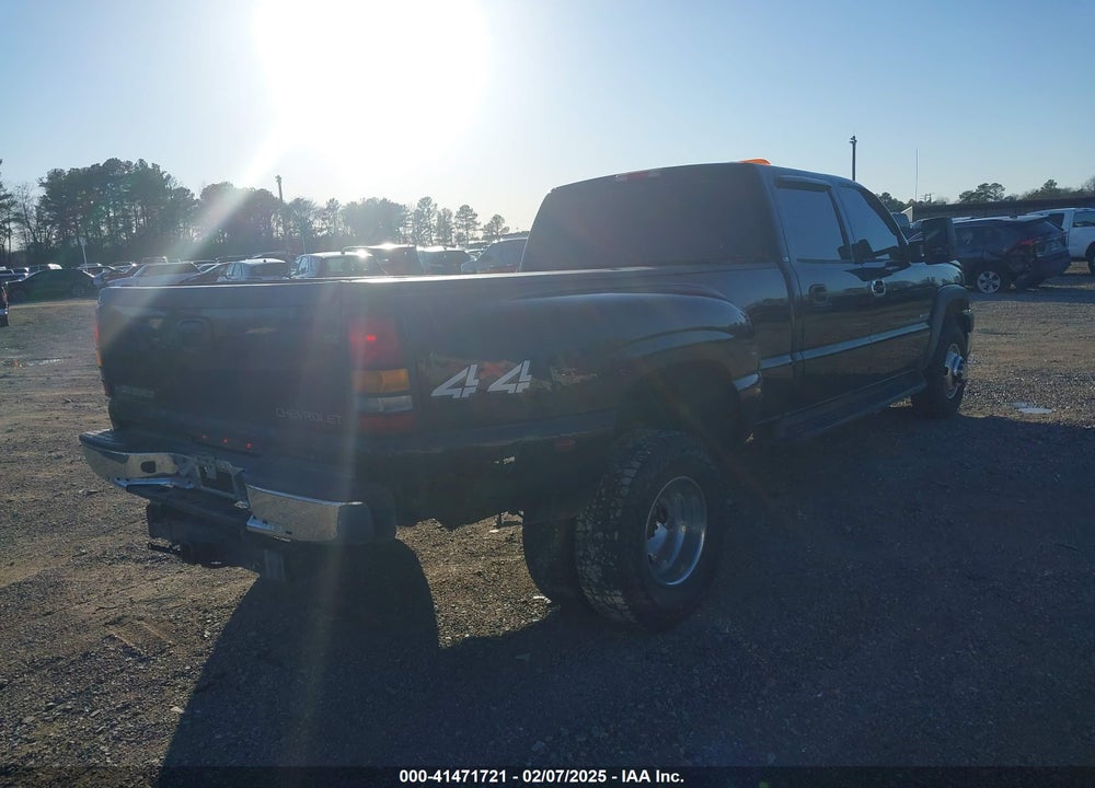 2005 CHEVROLET SILVERADO 3500 LS VIN: 1GCJK33UX5F921970