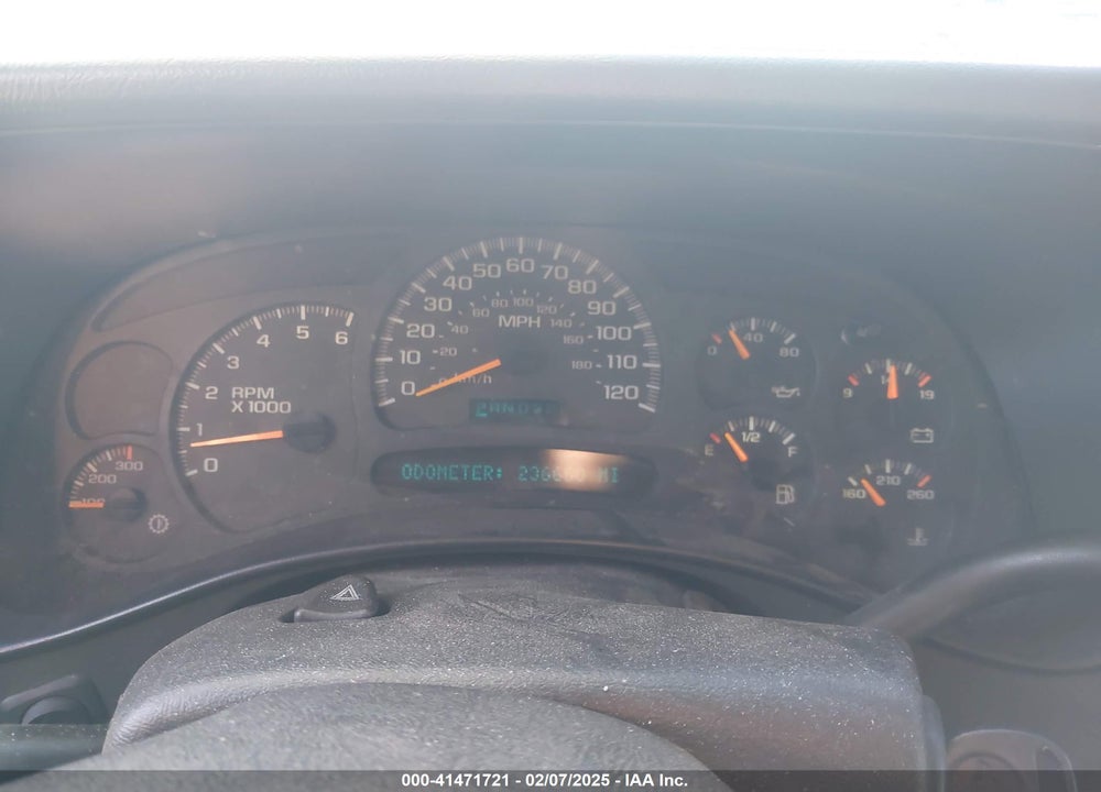 2005 CHEVROLET SILVERADO 3500 LS VIN: 1GCJK33UX5F921970